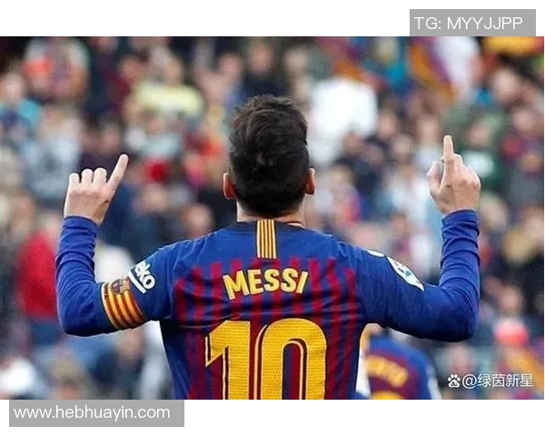 献给足球巨星们的歌：那些传颂不朽传奇的旋律与歌词